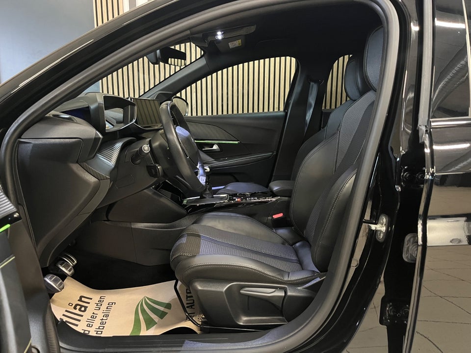 Peugeot 208 1,2 PureTech 100 GT 5d