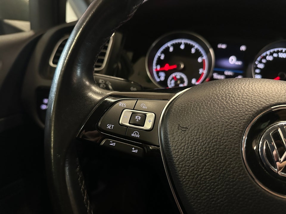 VW Golf VII 1,5 TSi 150 Highline 5d