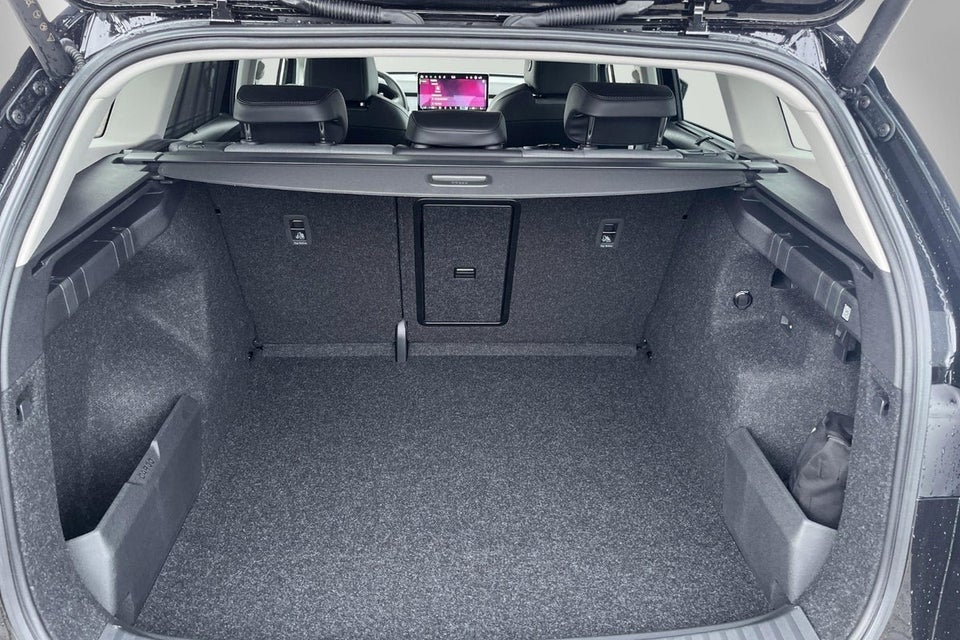 Skoda Enyaq 85 iV Premium 5d