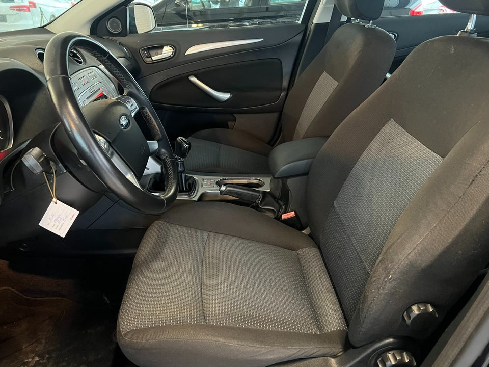 Ford Mondeo 1,6 Ti-VCT 125 Trend 4d