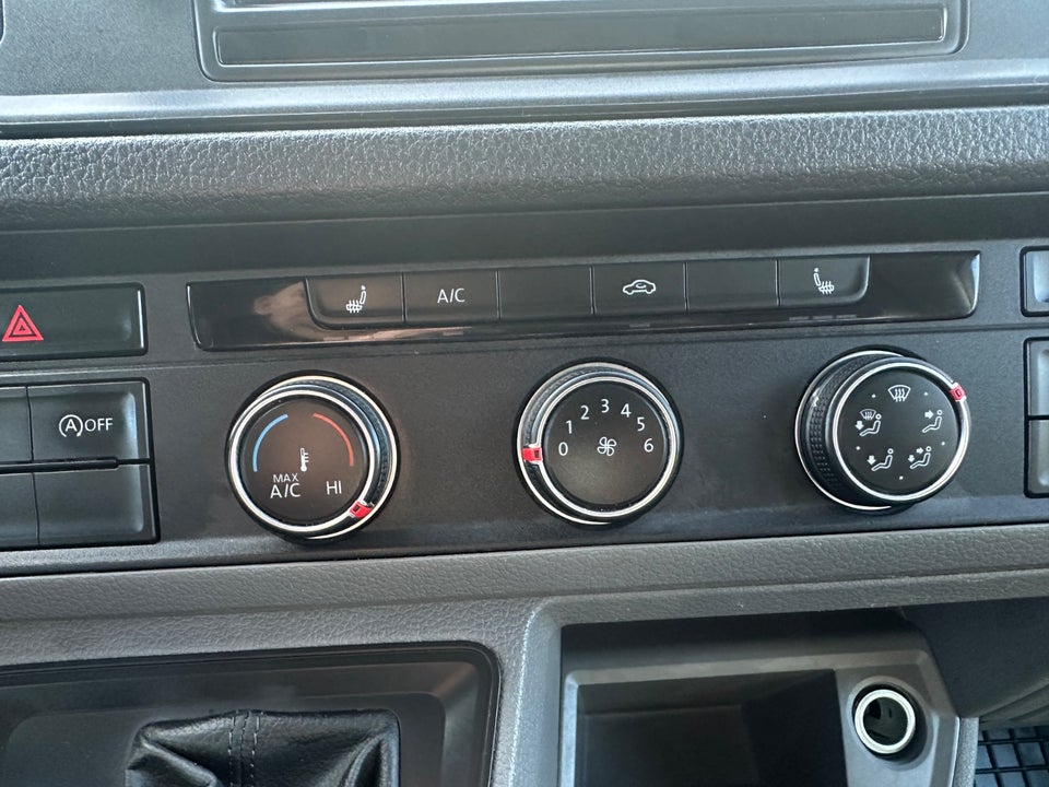 VW Crafter 35 2,0 TDi 140 Kassevogn L3H2 aut.