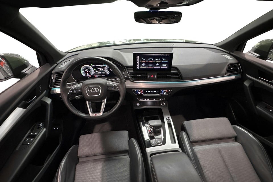 Audi Q5 50 TFSi e S-line quattro S-tr. 5d