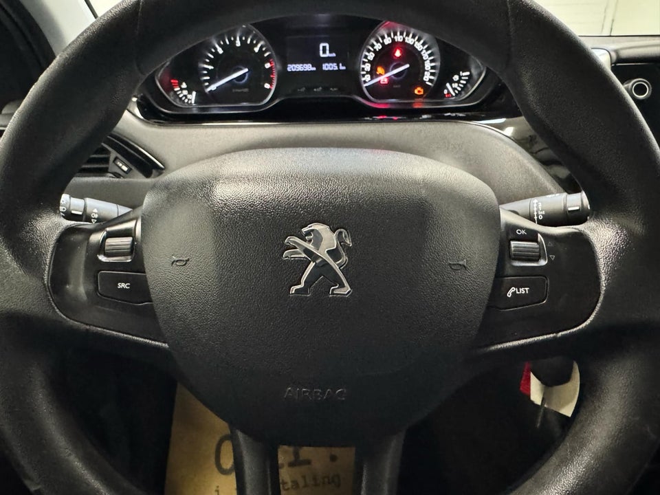 Peugeot 208 1,6 BlueHDi 100 Allure 5d