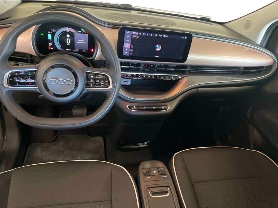 Fiat 500e 42 Lusso Cabrio 2d