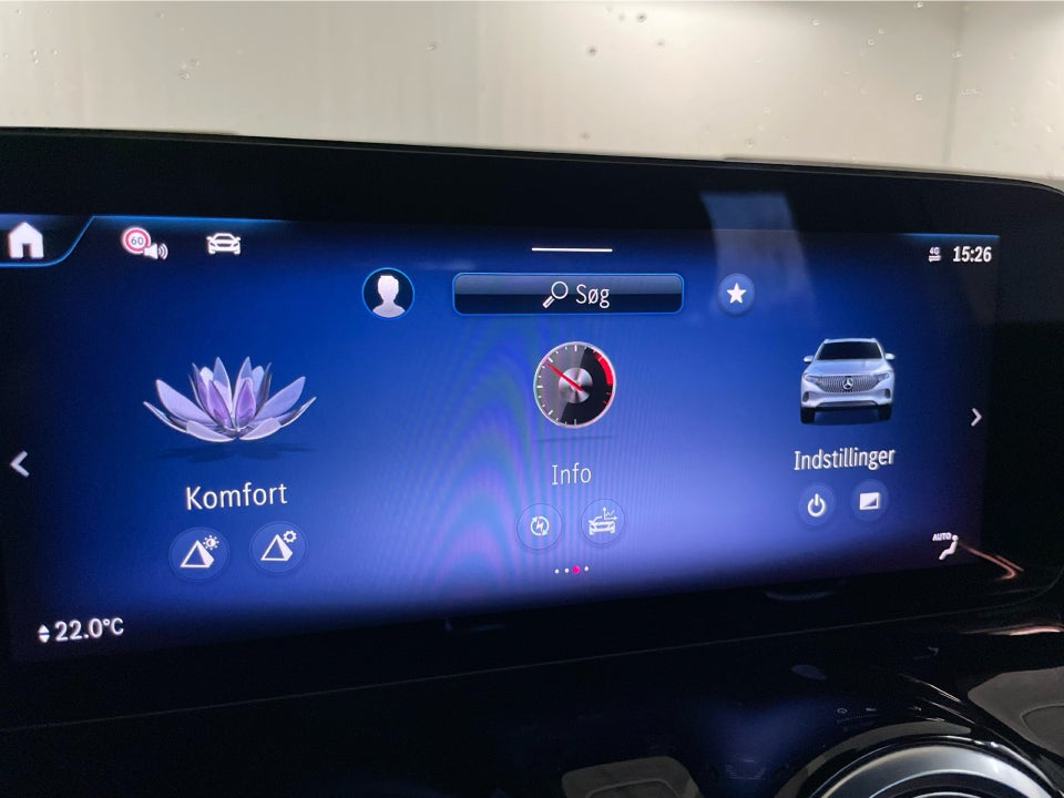 Mercedes EQA300 Progressive 4Matic 5d