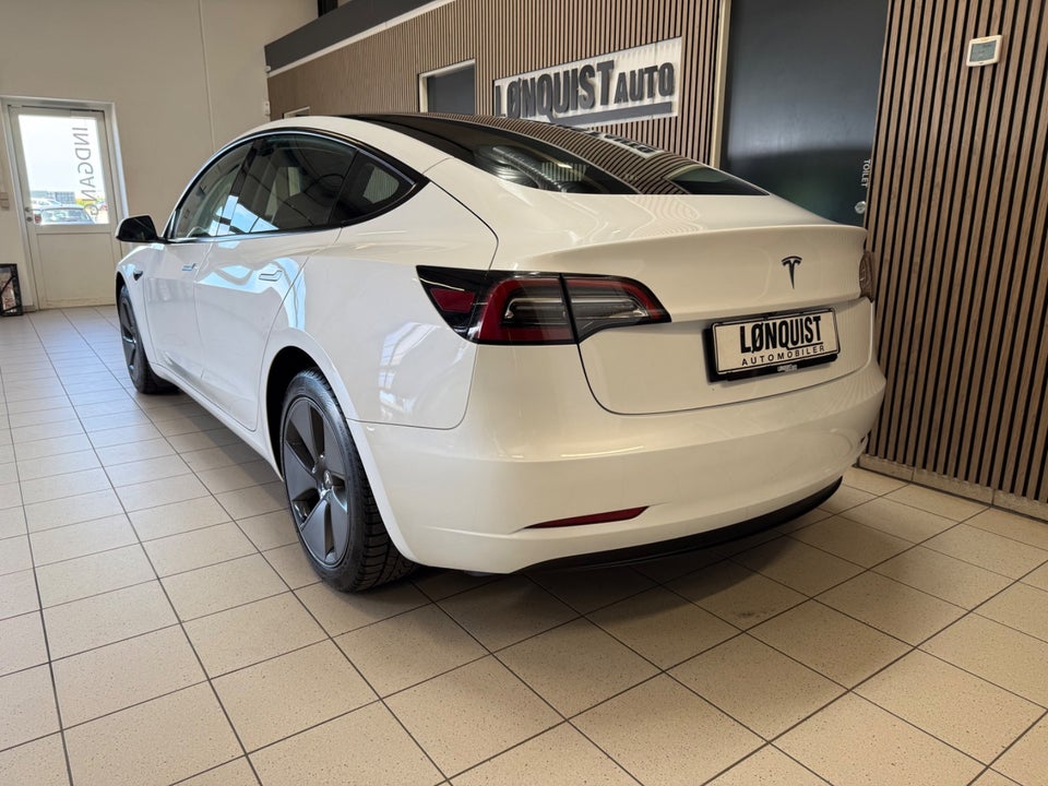 Tesla Model 3 RWD 4d