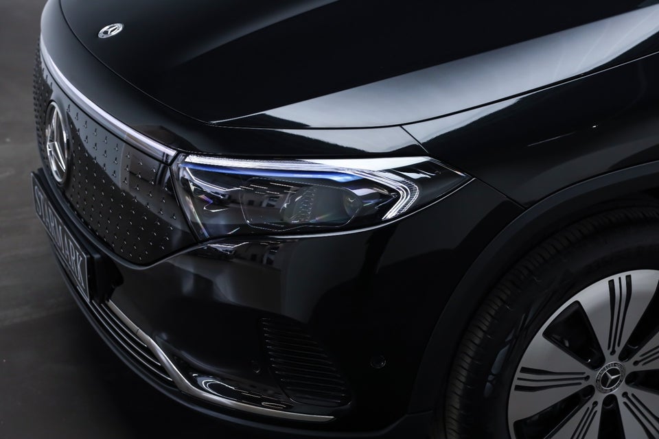 Mercedes EQA350 Progressive Advance Plus 4Matic 5d