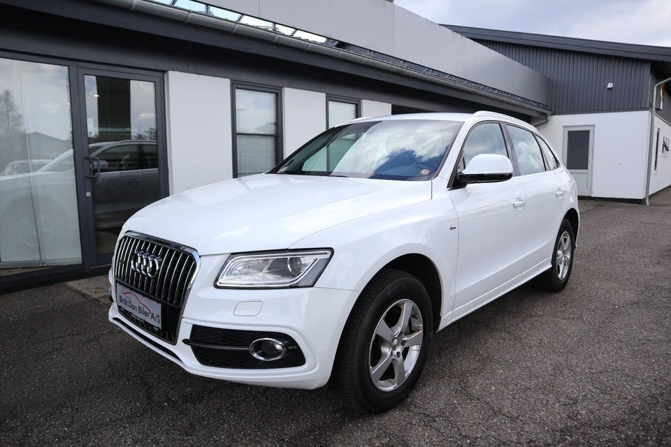 Audi Q5 2,0 TDi 190 S-line quattro S-tr. 5d