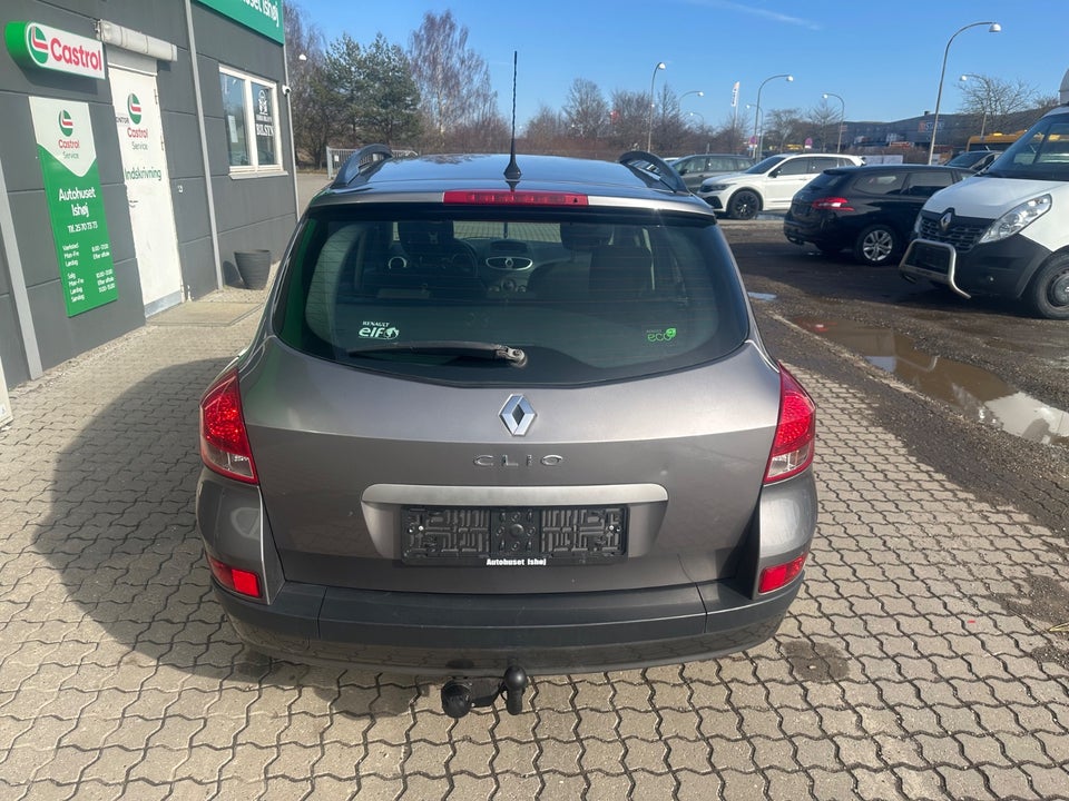 Renault Clio III 1,2 16V Authentique Sport Tourer 5d