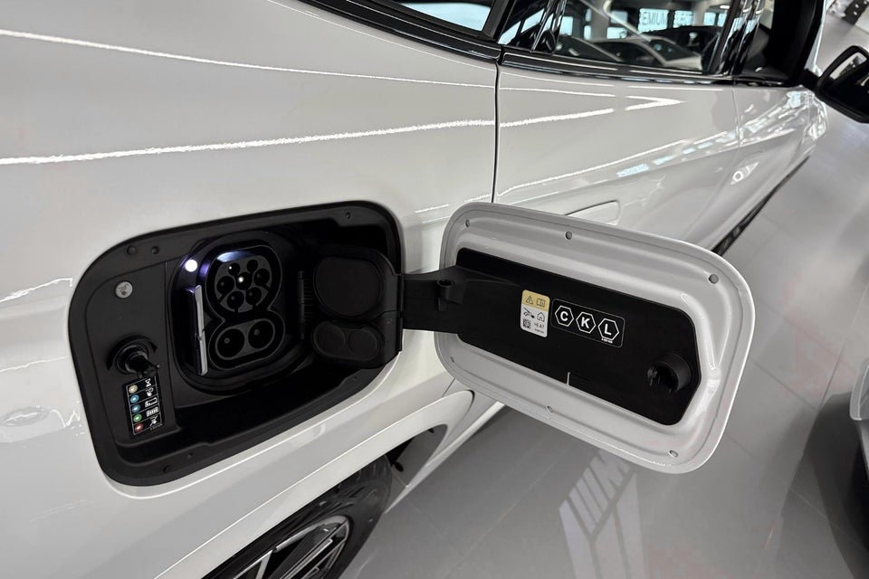 BMW iX1 eDrive20 M-Sport 5d