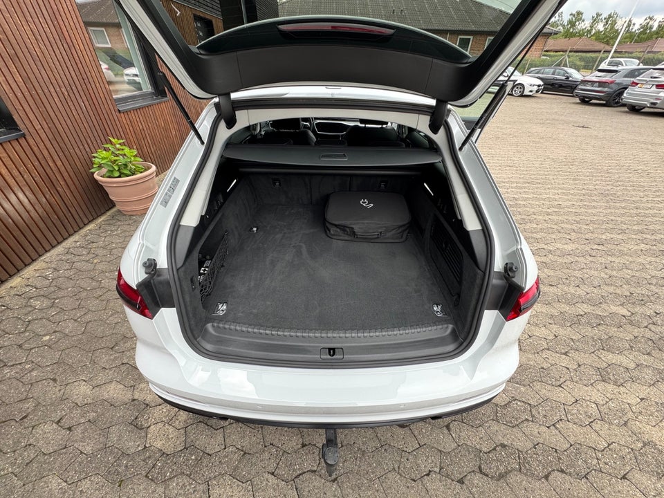 Audi A6 55 TFSi e S-line Avant quattro S-tr. 5d