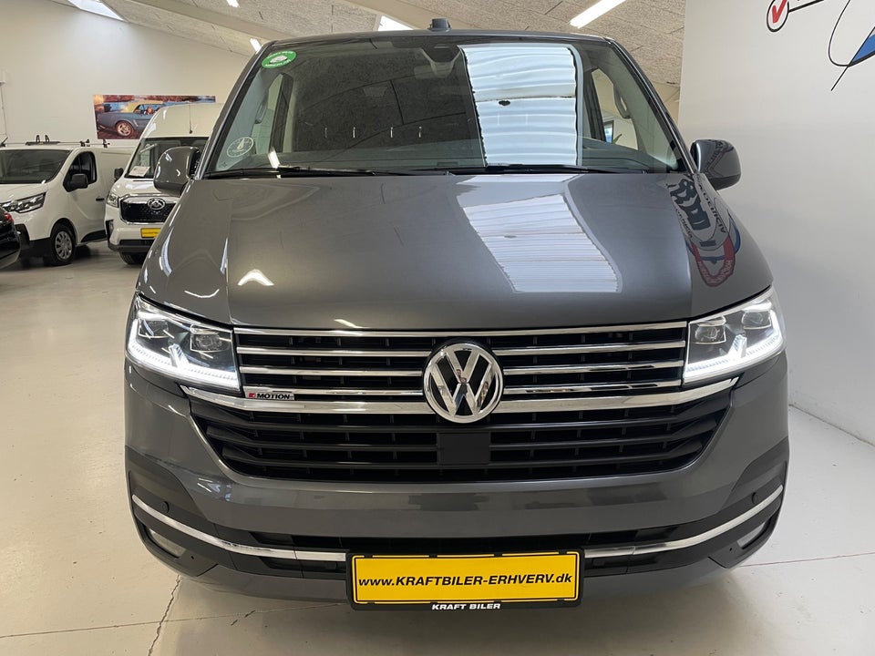 VW Transporter 2,0 TDi 199 Kassevogn DSG 4Motion kort