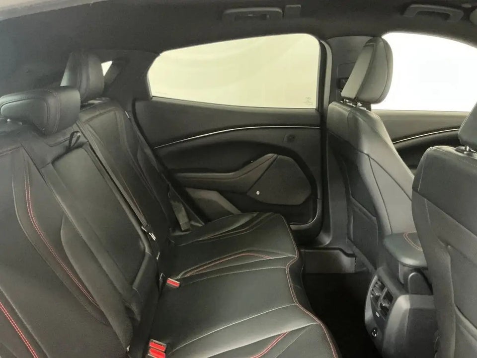 Ford Mustang Mach-E 98 First Edition Extended Range AWD 5d