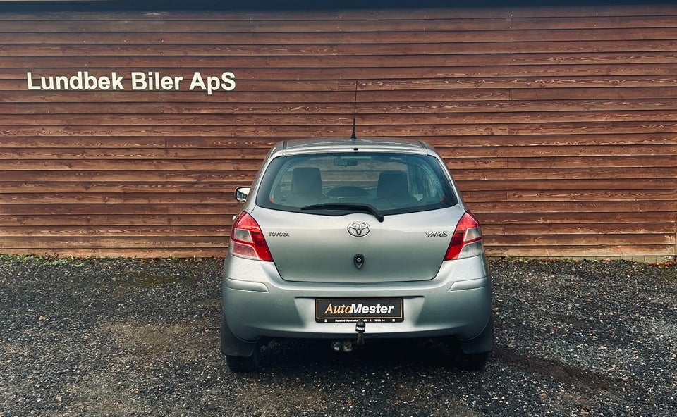 Toyota Yaris 1,4 D-4D T2 5d