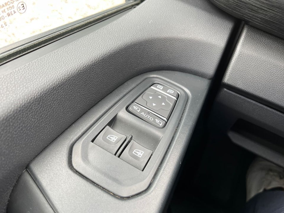 Nissan Primastar 2,0 dCi 150 L2H1 Tekna DCT Van