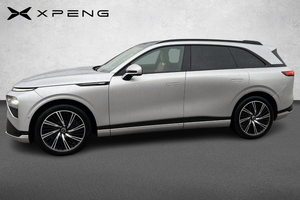 Xpeng G9 Performance 5d