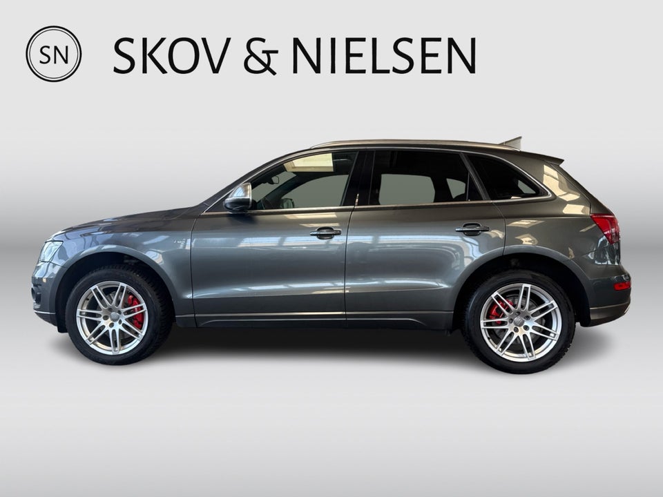 Audi Q5 3,0 TDi 240 quattro S-tr. 5d