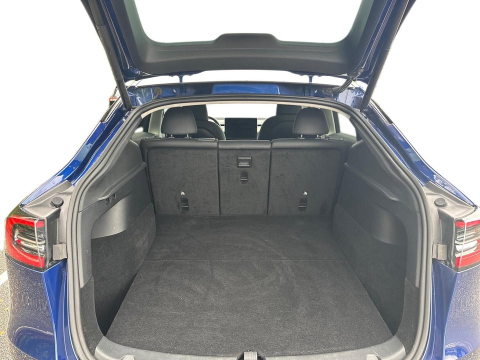 Tesla Model Y RWD 5d