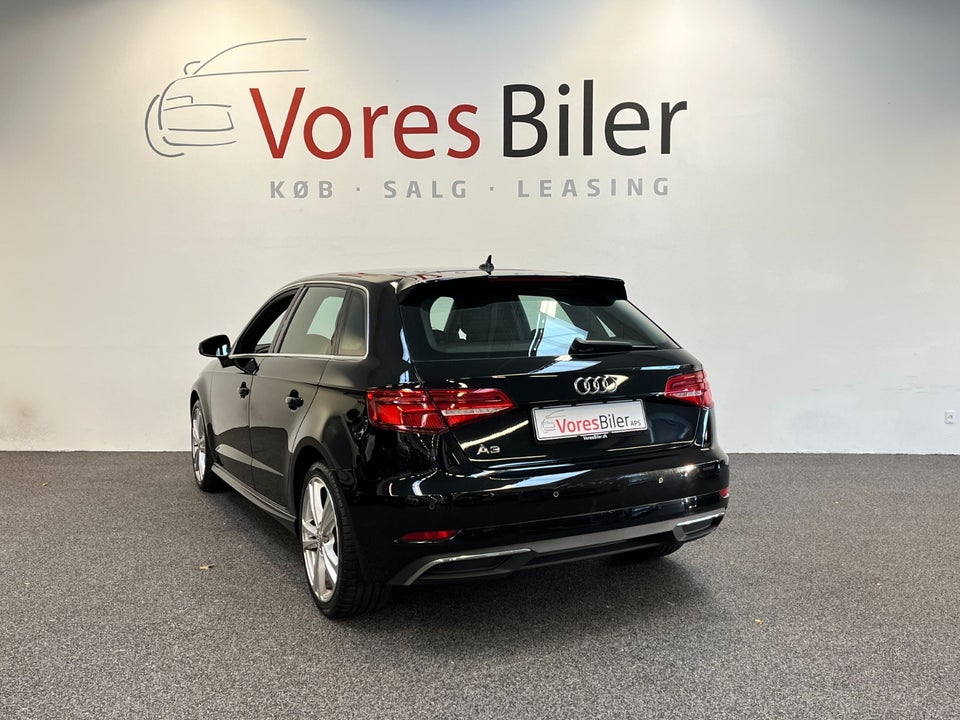 Audi A3 1,4 e-tron Sportback S-tr. 5d