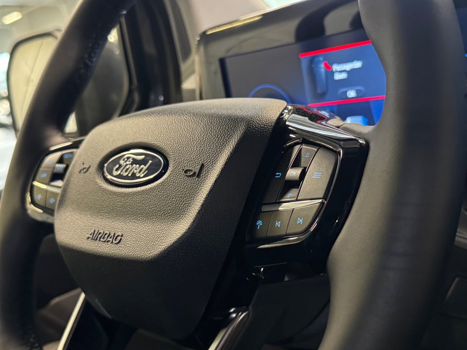 Ford Transit Custom 320 L2 2,0 EcoBlue Limited aut.