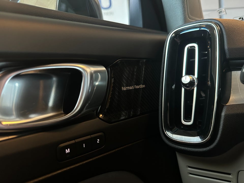 Volvo XC40 2,0 D4 200 Momentum Polestar aut. AWD 5d