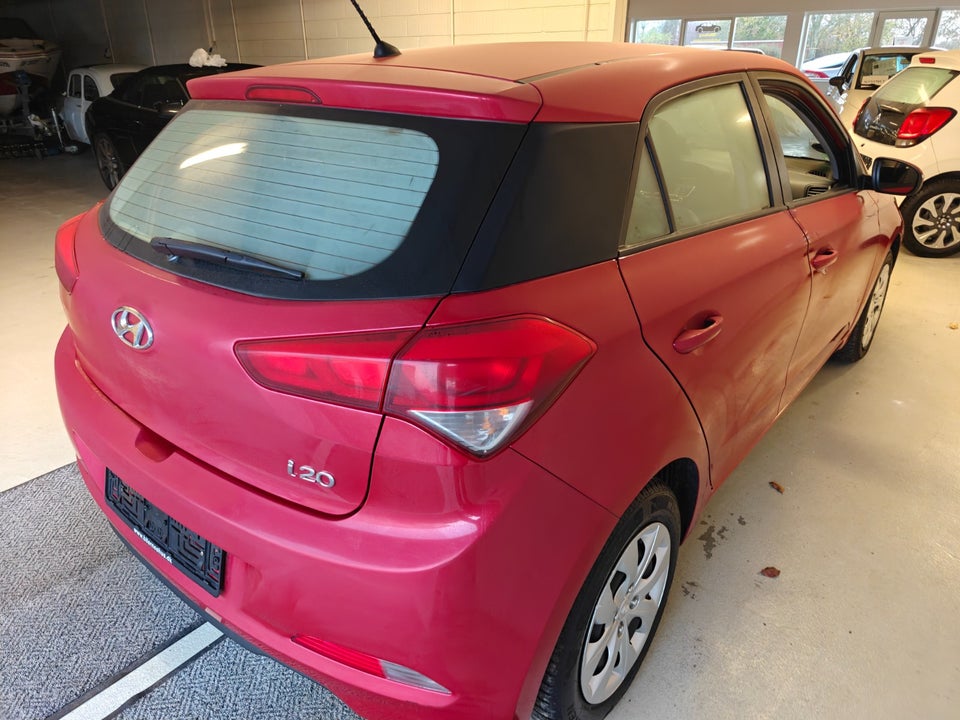 Hyundai i20 1,25 Life+ 5d
