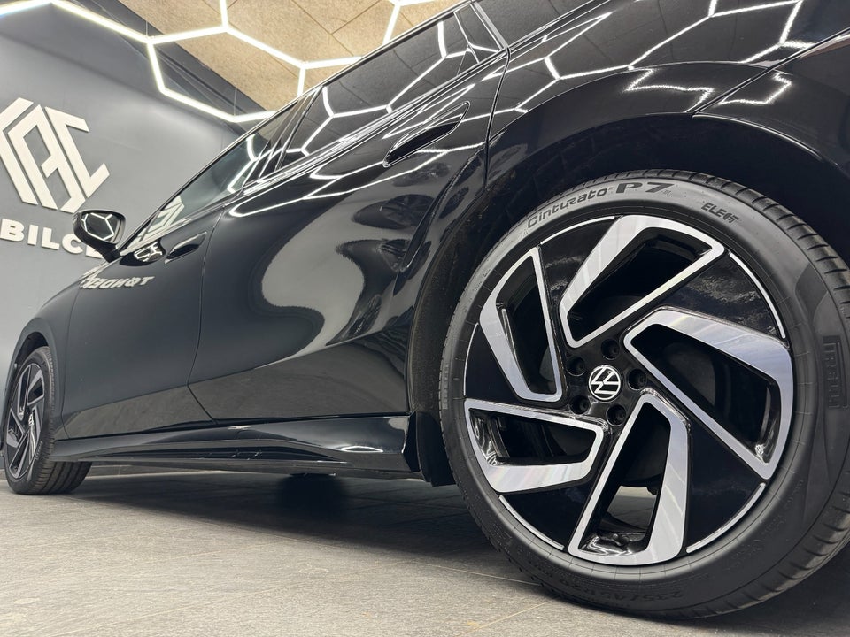 VW ID.7 86 Pro S Tourer 5d