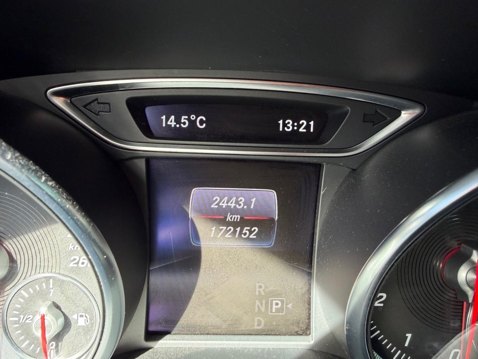 Mercedes CLA200 1,6 AMG Line Shooting Brake aut. 5d