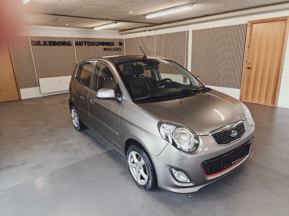 Kia Picanto 1,1 Sport 5d