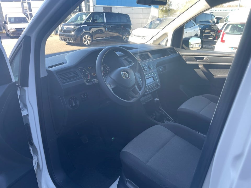VW Caddy 2,0 TDi 102 BMT Van 4d
