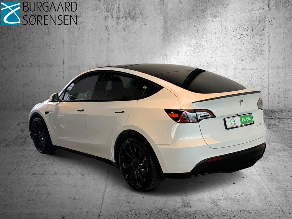 Tesla Model Y Performance AWD 5d