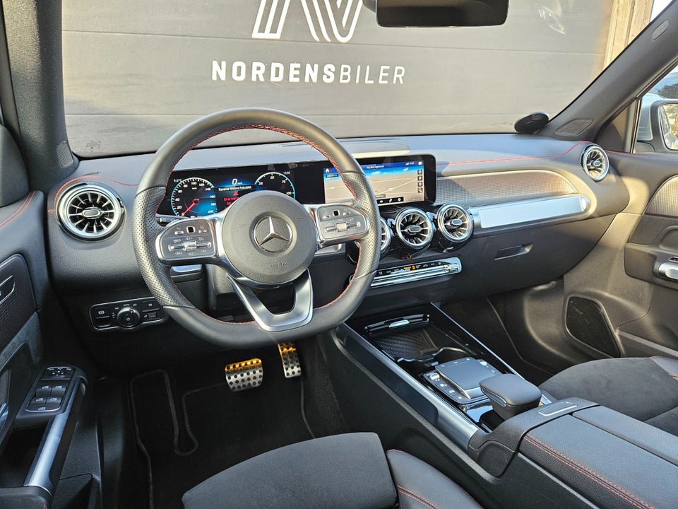 Mercedes EQB250 AMG Line 5d