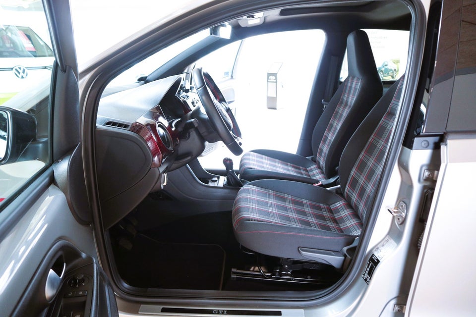 VW Up! 1,0 GTi 5d