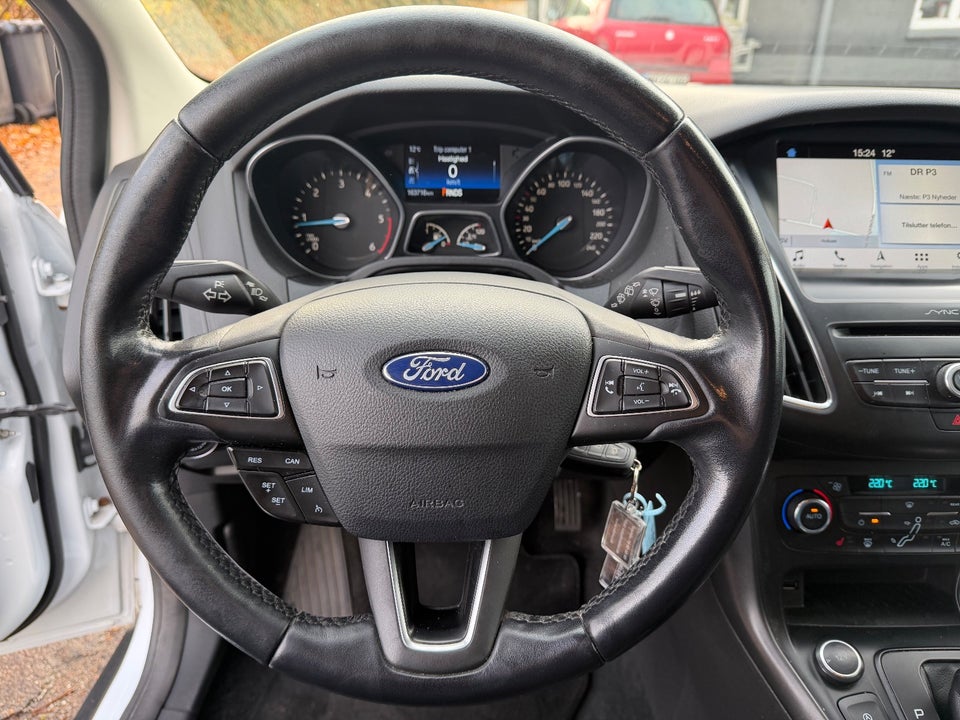 Ford Focus 1,5 TDCi 120 Business stc. aut. Van 5d