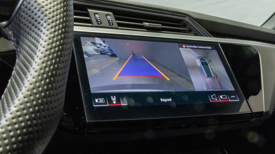 Audi e-tron 55 S-line quattro 5d