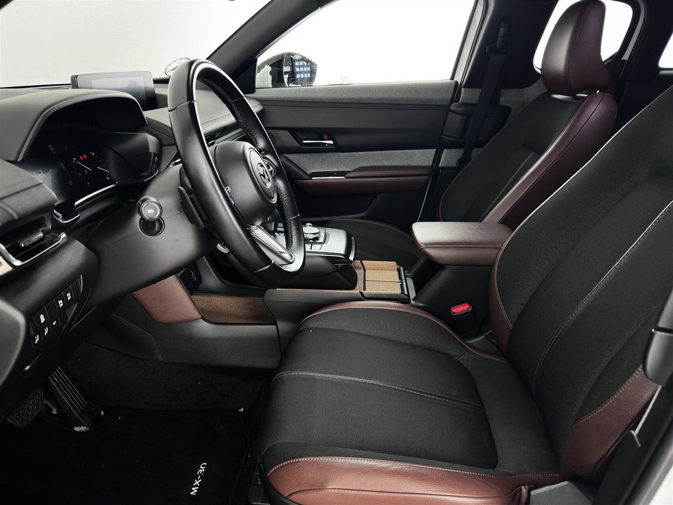 Mazda MX-30 e-SkyActiv First Edition 5d