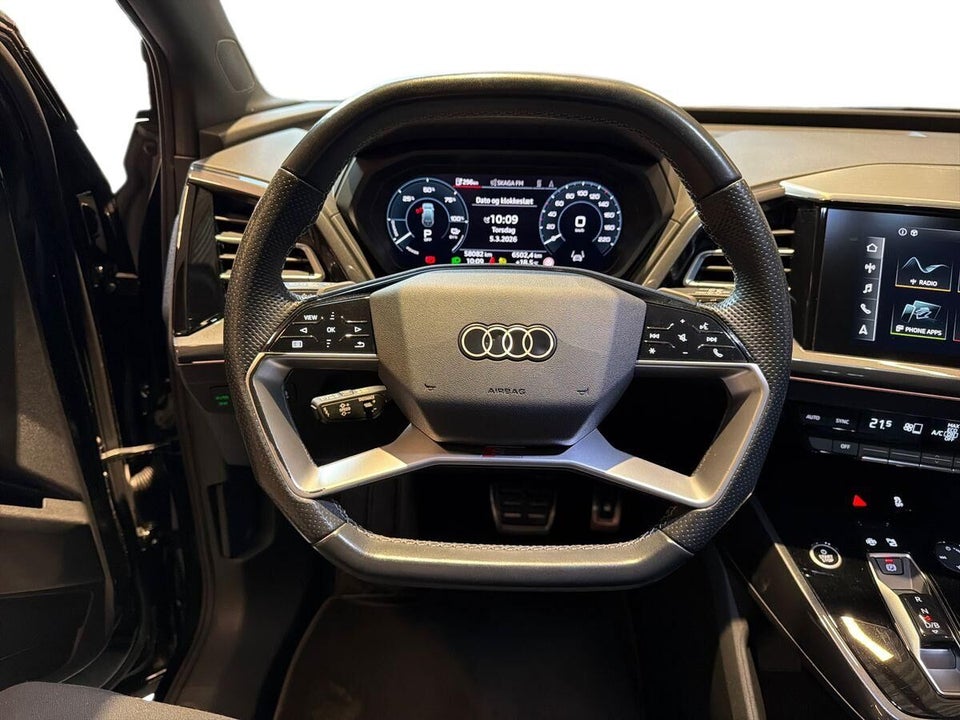 Audi Q4 e-tron 40 S-line 5d