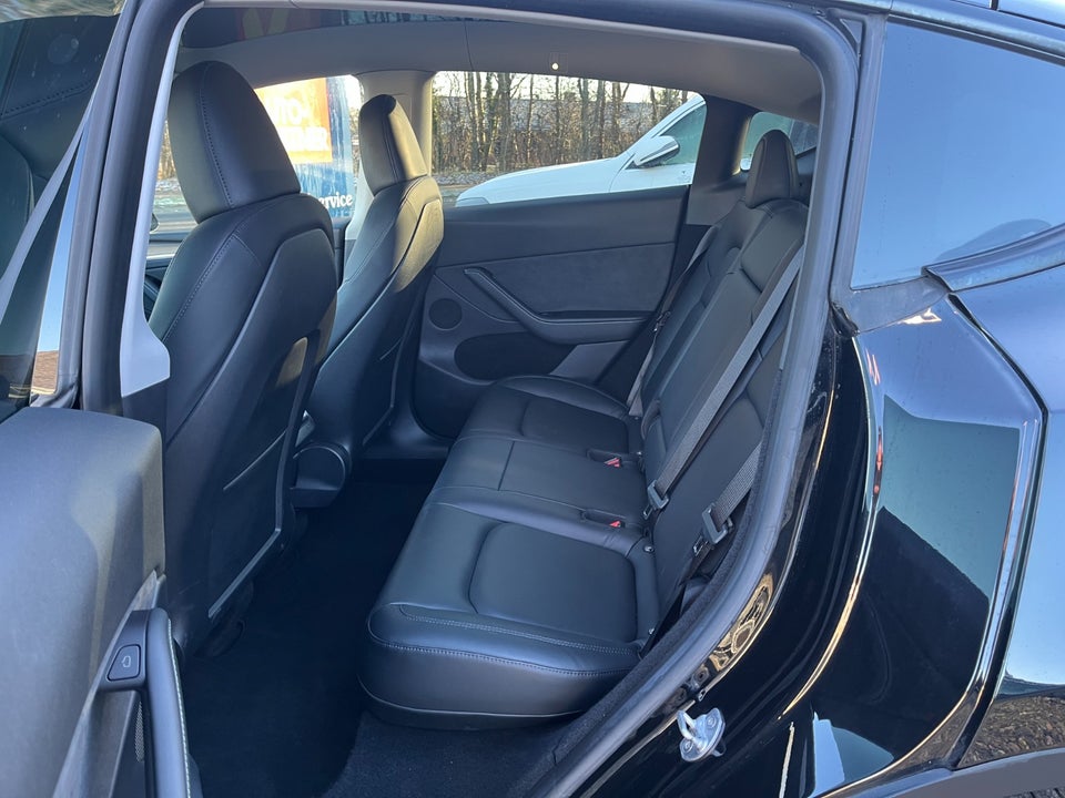 Tesla Model Y Performance AWD 5d