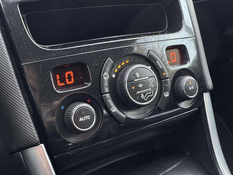 Peugeot 308 1,6 THP 200 GTi 5d