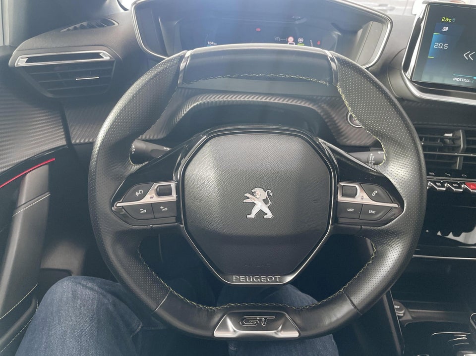 Peugeot e-208 50 GT Limited 5d