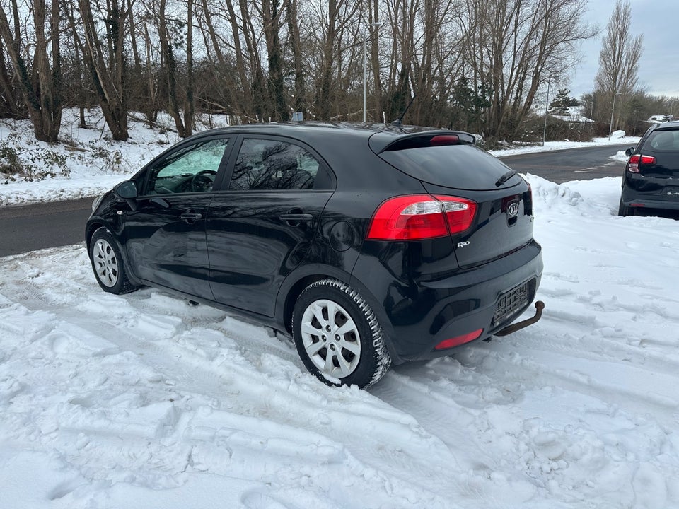 Kia Rio 1,2 CVVT Premium 5d