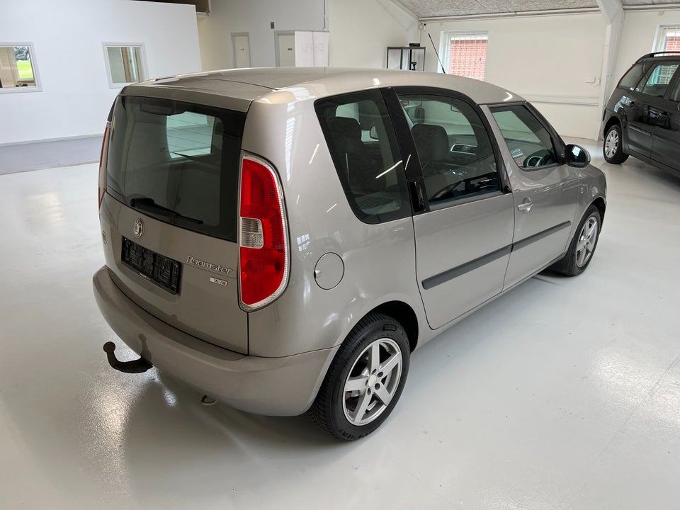 Skoda Roomster 1,6 16V Comfort 5d