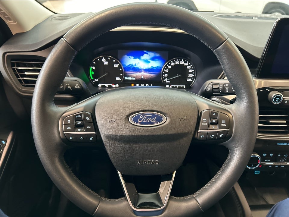 Ford Kuga 2,5 PHEV Titanium X CVT 5d