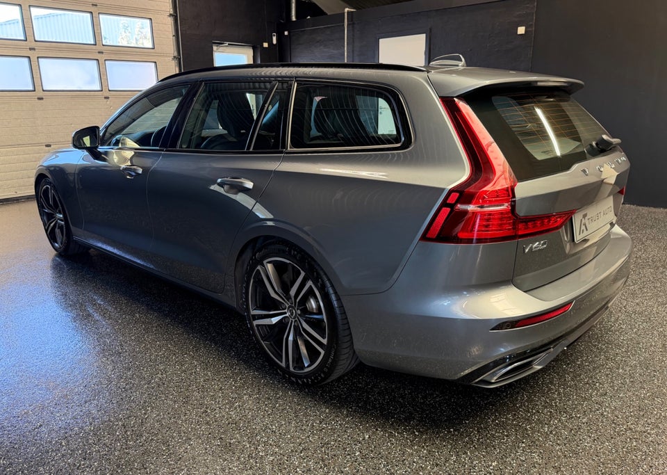 Volvo V60 2,0 B4 197 R-Design aut. 5d 2021 — billede 5 af 18