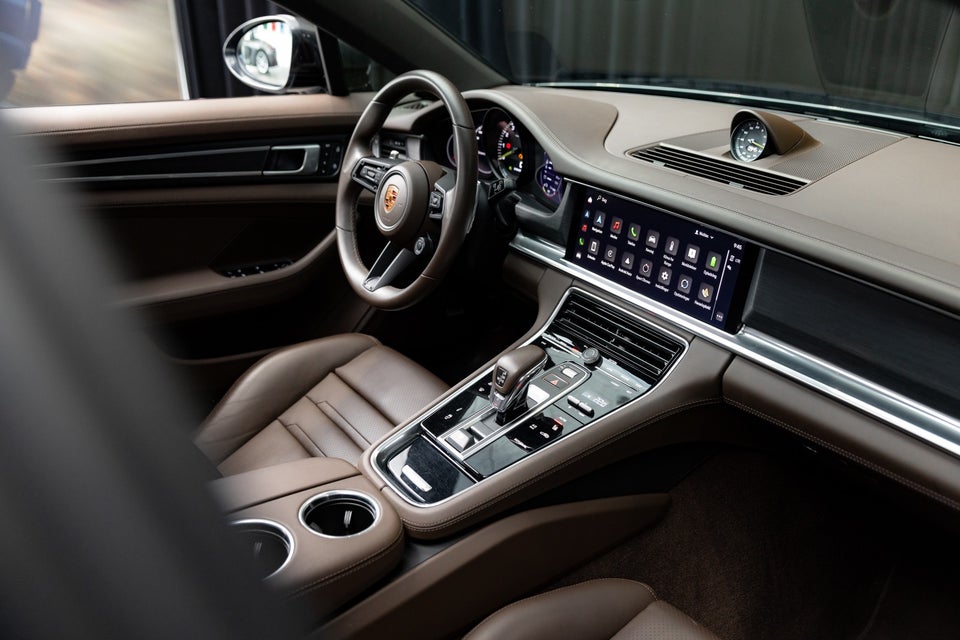 Porsche Panamera 4 2,9 E-Hybrid Platinum Edition PDK 5d