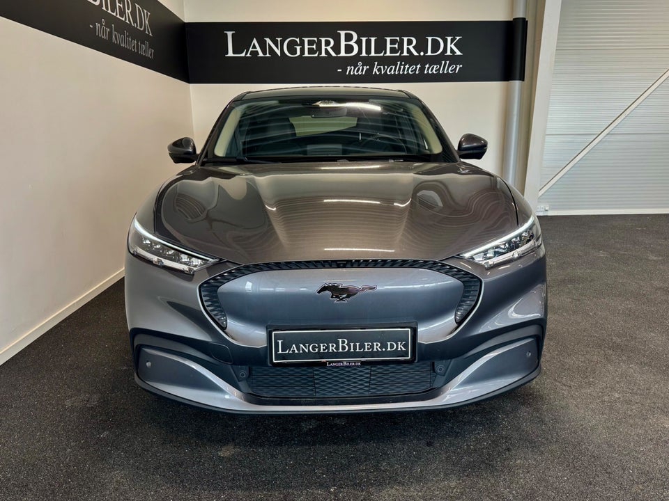 Ford Mustang Mach-E 68 Standard Range 5d