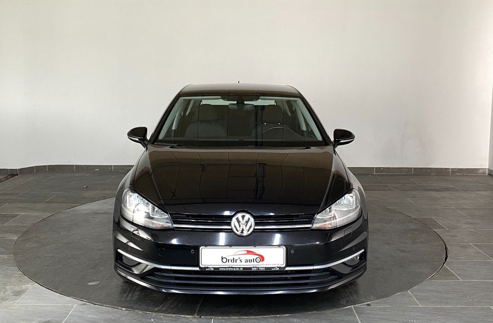 VW Golf VII 1,6 TDi 115 Comfortline 5d