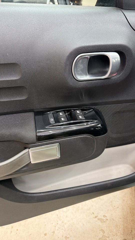 Citroën C3 1,2 PureTech 110 Funky 5d