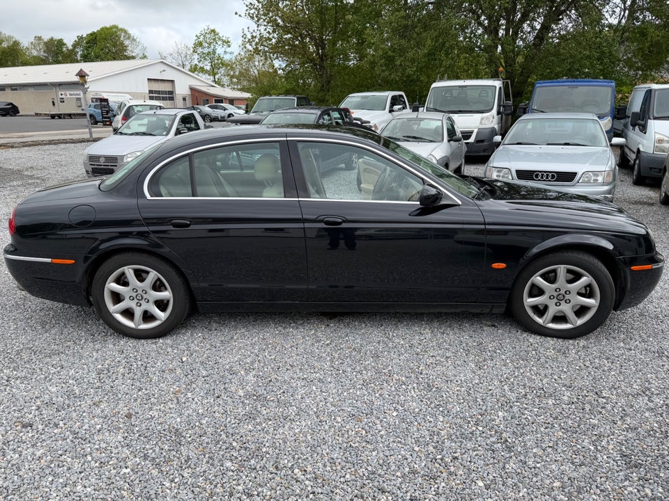 Jaguar S-Type 3,0 Deluxe aut. 4d