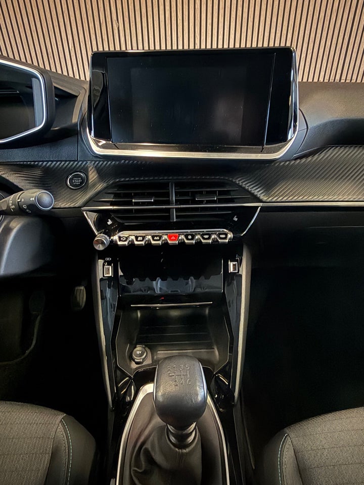 Peugeot 208 1,2 PureTech 100 Allure 5d
